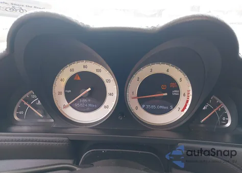 2009 Mercedes-Benz Sl 550 z USA, uszkodzony, nr VIN WDBSK71F49F151138